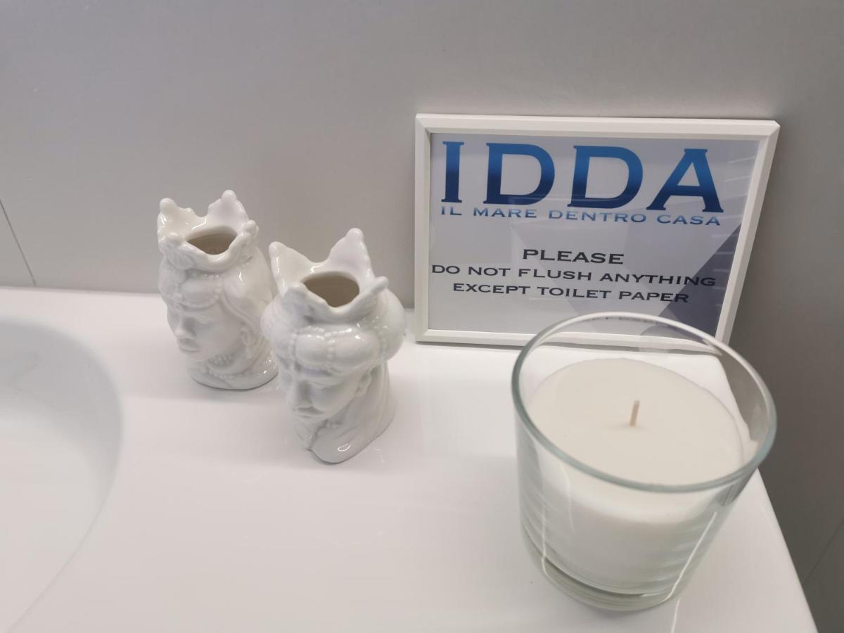 Idda, Vista Mozzafiato E Mare Dentro Casa Apartment Cefalu Ngoại thất bức ảnh