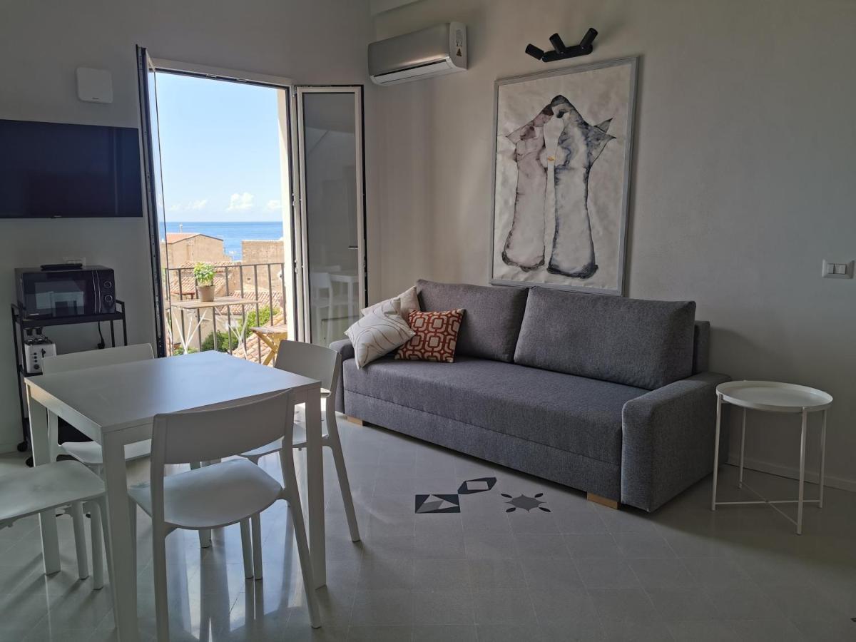 Idda, Vista Mozzafiato E Mare Dentro Casa Apartment Cefalu Ngoại thất bức ảnh
